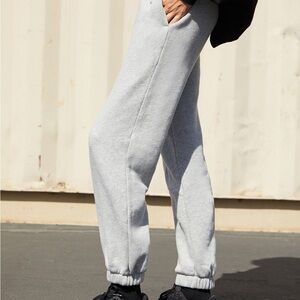 Brandy Melville John Galt Light Gray Joggers Sweatpants Women’s ONE SIZE